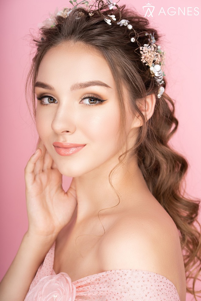 M&atilde;n nh&atilde;n với 5 phong c&aacute;ch makeup c&ocirc; d&acirc;u c&ugrave;ng Agnes Academy - Ảnh 2.