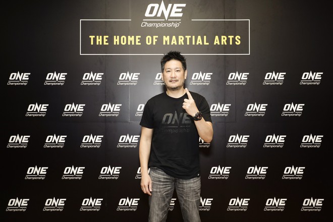 &Ocirc;ng chủ quyền lực của One Championship muốn đưa giải v&otilde; thuật tầm cỡ thế giới đến Việt Nam: Đừng nhầm nghệ thuật của t&ocirc;i l&agrave; bạo lực! - Ảnh 1.