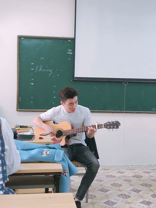 Bị chụp lén vẫn đẹp xuất thần, cư dân mạng quyết tâm truy lùng info nam thần có vẻ ngoài giống Yunho (DBSK) và cái kết còn mất máu hơn - Ảnh 6.