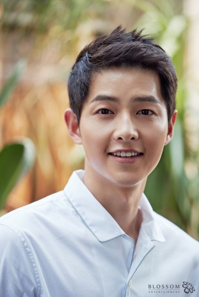 6 diễn vi&ecirc;n H&agrave;n đ&igrave;nh đ&aacute;m kh&ocirc;ng l&agrave;m idol đ&uacute;ng l&agrave; ph&iacute; ho&agrave;i: Song Joong Ki tỉa rap, Lee Sung Kyung c&ograve;n đ&aacute;ng nể hơn - Ảnh 6.