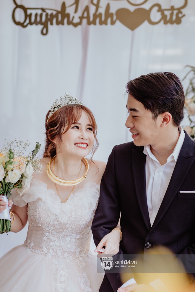 Trước khi kết h&ocirc;n, Cris Phan từng ra mắt bạn g&aacute;i ở 2 show thực tế cực đ&aacute;ng y&ecirc;u! - Ảnh 1.