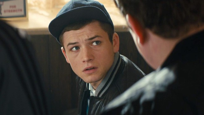 Taron Egerton: Chẳng cần chiêu trò lố lăng vẫn nổi lên như một vị thần ở Hollywood khắc nghiệt! - Ảnh 1.