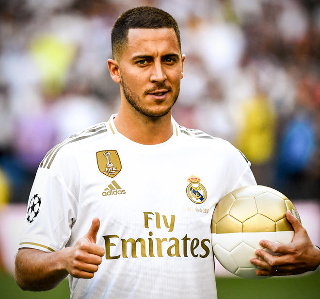 50.000 CĐV nô nức tới thánh địa Bernabeu để theo dõi màn ra mắt của siêu sao Eden Hazard - cầu thủ đắt giá nhất lịch sử Real Madrid - Ảnh 3.