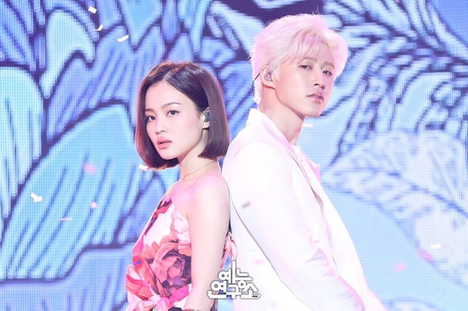 Lee Hi lần đầu diễn No One sau khi vắng B.I: Gượng gạo, v&ocirc; hồn nhưng đ&aacute;ng tiếc nhất l&agrave; điều n&agrave;y - Ảnh 1.