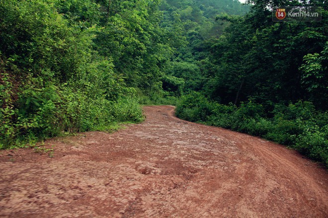 Cuộc sống đổi thay ở thôn nghèo Bắc Giang- Nơi người dân từng sống trong cảnh không điện, không nước sạch - Ảnh 1.