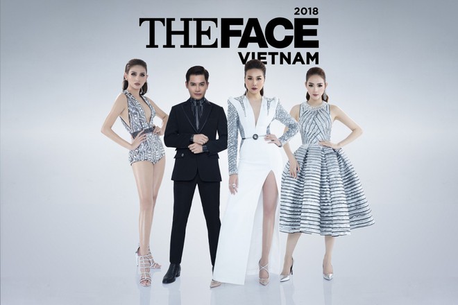 Tung poster hao hao The Face, dàn HLV show tìm kiếm mẫu nhí còn gây tranh cãi vì diện đồ gợi cảm - Ảnh 2.