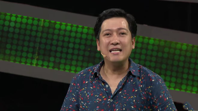 Trường Giang bị phản ứng v&igrave; sai kiến thức cơ bản khi dẫn chương tr&igrave;nh &ldquo;Nhanh như chớp&rdquo; - Ảnh 1.