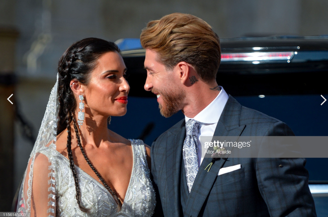 Thần thái vợ chồng Beckham áp đảo toàn bộ khách mời đến dự đám cưới xa hoa của đội trưởng Real Madrid - Ảnh 16.