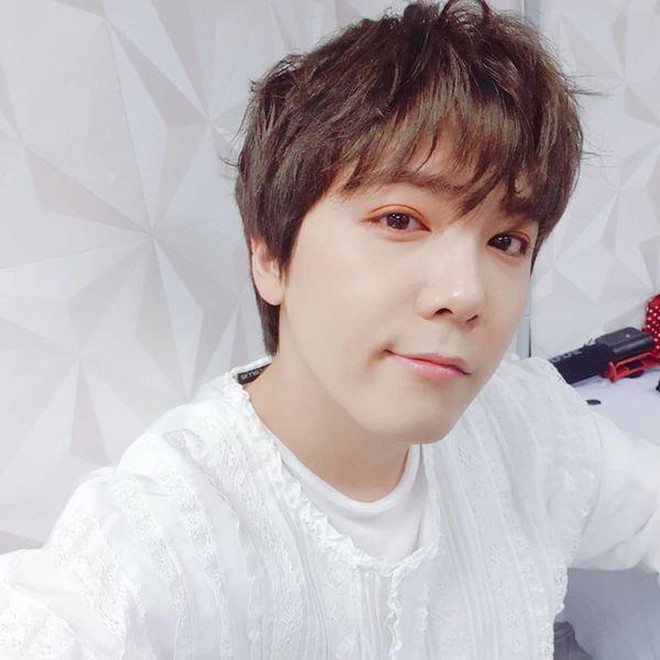 Nhìn ảnh Lee Hong Ki nhập viện trông rõ là khổ sở, nhưng bệnh tình ẩn sau mới gọi là củ chuối - Ảnh 5.