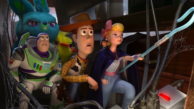 Review Toy Story 4: Kịch bản hay vượt kì vọng người hâm mộ! - Ảnh 7.