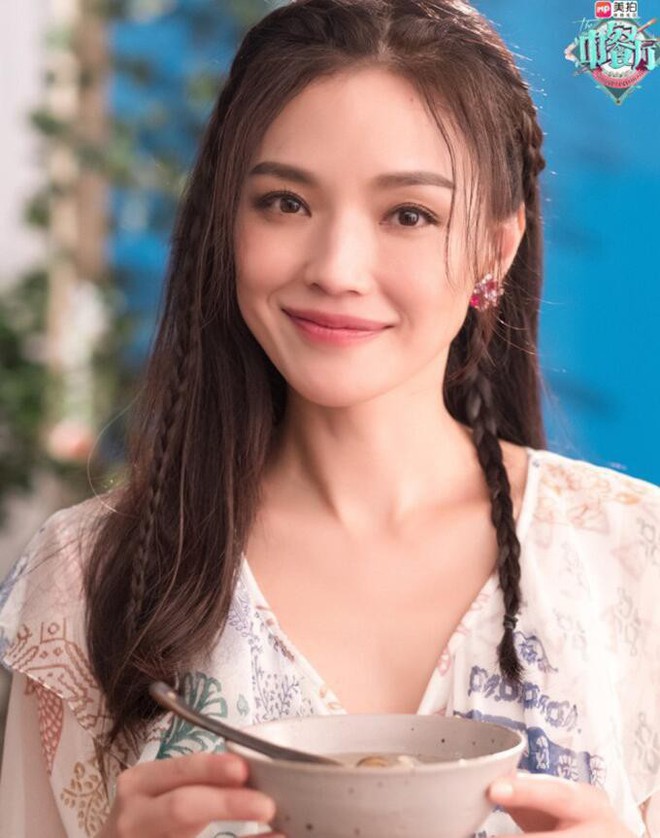 G&aacute;i hư Cbiz Thư Kỳ: Khổ v&igrave; ảnh n&oacute;ng v&agrave; x&atilde; hội đen, kết lại bằng h&ocirc;n lễ chẳng si&ecirc;u xe, kim cương b&ecirc;n bạn th&acirc;n 20 năm - Ảnh 31.