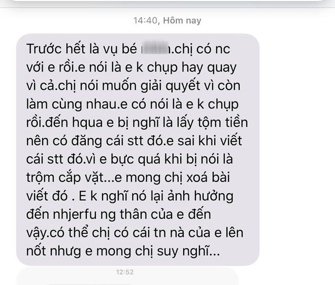 Vụ người đàn ông dí sát điện thoại vào vùng kín bé gái: Người mẹ tuyên bố đưa ra công an, sai tới đâu xử lý tới đó - Ảnh 2.