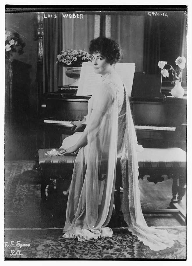 Lois Weber: Nữ đạo diễn xuất sắc nhất Hollywood không ngại vạch trần mảng tối xã hội, sự nghiệp lẫy lừng nhưng chết trong cô độc túng thiếu, không ai ngó ngàng - Ảnh 3.