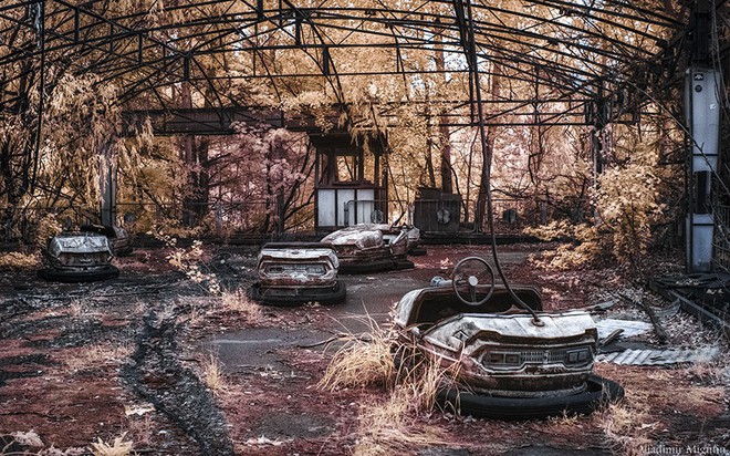 Từ vùng đất ma không ai dám bén mảng, nhà máy điện hạt nhân Chernobyl bỗng hóa xứ sở thần tiên đẹp lịm tim qua lăng kính của nhiếp ảnh gia - Ảnh 19.