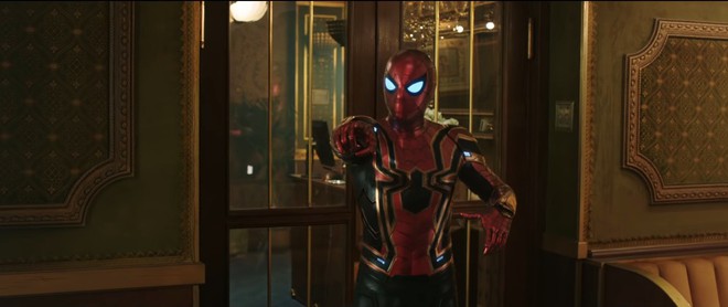 Spider-man hoảng hốt như nhìn thấy ma từ cái của kính ông chú thân yêu để lại: Không lẽ nhìn thấy Tony Stark? - Ảnh 1.