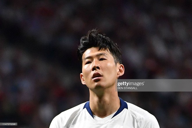 Son Heung-min cùng đồng đội bật khóc nức nở, thất thểu lê bước sau thất bại tại trận đấu quan trọng nhất sự nghiệp - Ảnh 5.