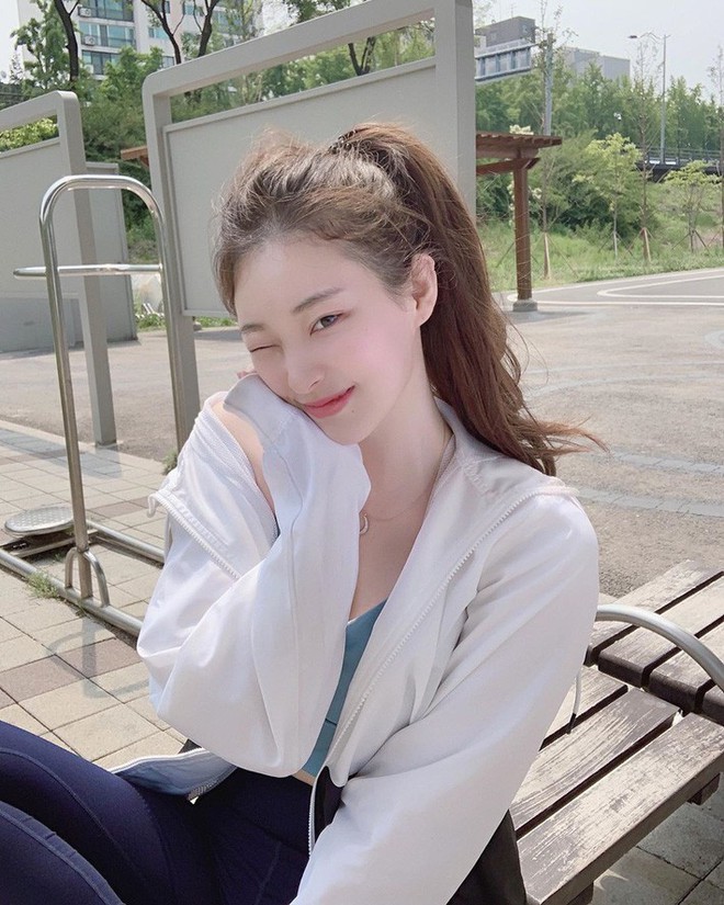 L&agrave;n da trẻ bất chấp tuổi t&aacute;c sẽ kh&ocirc;ng c&ograve;n l&agrave; ước mơ xa vời nếu bạn th&ecirc;m 5 sản phẩm n&agrave;y v&agrave;o chu tr&igrave;nh skincare mỗi tối - Ảnh 5.