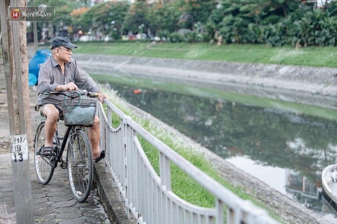 S&#244;ng T&#244; Lịch đổi m&#224;u sau khi l&#224;m sạch bằng c&#244;ng nghệ Nhật Bản: Hoa lau xanh mướt, người d&#226;n thư thả c&#226;u c&#225; - Ảnh 11.