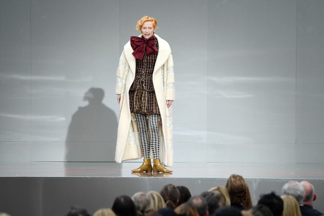 Giới si&ecirc;u sao, ch&iacute;nh trị gia lẫn ho&agrave;ng gia tề tựu tại Paris v&agrave;o th&aacute;ng 6 n&agrave;y chỉ v&igrave; một nguy&ecirc;n do: Karl Lagerfeld - Ảnh 4.