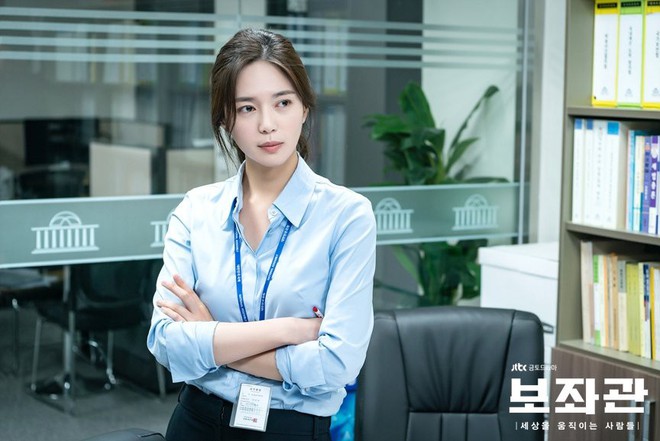 Chief of Staff của Shin Min Ah: Đỉnh cao “bóc phốt” giới chức Hàn Quốc! - Ảnh 12.