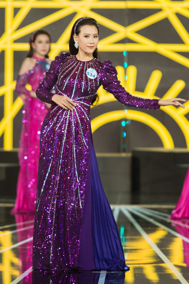 Đọ sắc vóc 20 mỹ nhân lọt Top, chạm gần tới tấm vé kế nhiệm Tiểu Vy lên đường đến Thái thi Miss World 2019 - Ảnh 4.