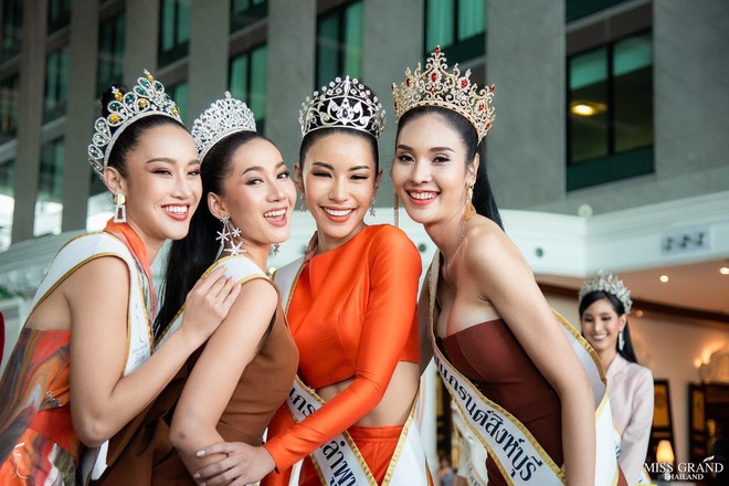 Kh&ocirc;ng thể nh&igrave;n cười khi xem m&agrave;n giới thiệu sương sương nhưng cực lầy của d&agrave;n mỹ nh&acirc;n Miss Grand Thailand 2019 - Ảnh 3.