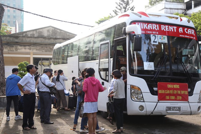 Giảng viên đại học lại tấp nập lên đường đi coi thi - Ảnh 6.