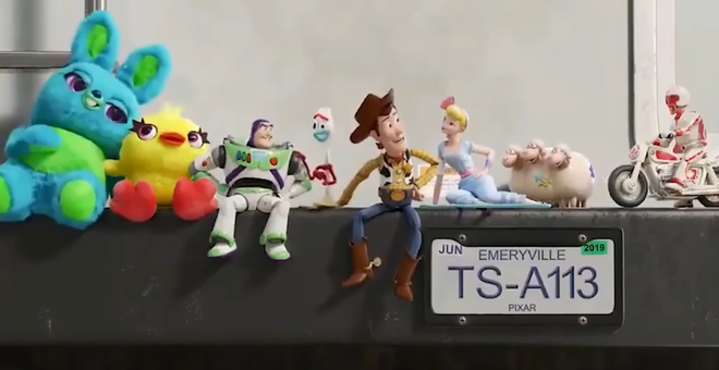 40 bí mật thú vị được giấu kĩ trong Toy Story 4 chỉ ai tinh mắt lắm mới thấy - Ảnh 26.