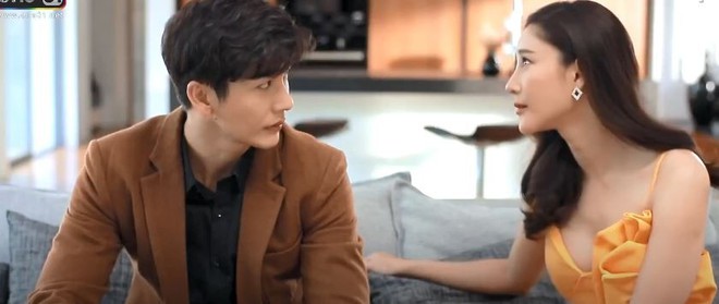 Mỹ nh&acirc;n chuyển giới h&agrave;ng đầu Th&aacute;i l&agrave; Nong Poy cũng b&iacute;t cửa với g&aacute;i xinh lồng lộn của &ldquo;Chiếc L&aacute; Bay&rdquo; - Ảnh 11.
