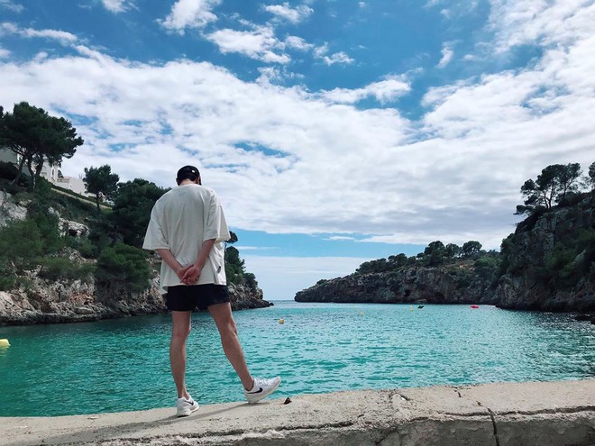 Ngắm loạt ảnh đi du lịch từ sau xuất ngũ của Lee Min Ho, fan phát hiện ra anh chàng là người khá “dễ dãi” vì những điểm này - Ảnh 18.