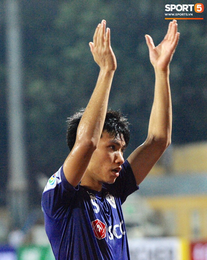 Trước tin đồn đến châu Âu thi đấu, Đoàn Văn Hậu vẫn nỗ lực hết mình vì Hà Nội FC - Ảnh 14.
