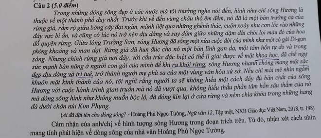 Thi xong môn Văn: cô Mị Hoàng Thùy Linh gợi ý không trúng phát nào, tiếc hùi hụi vì đã không nghe theo... Đen Vâu! - Ảnh 1.