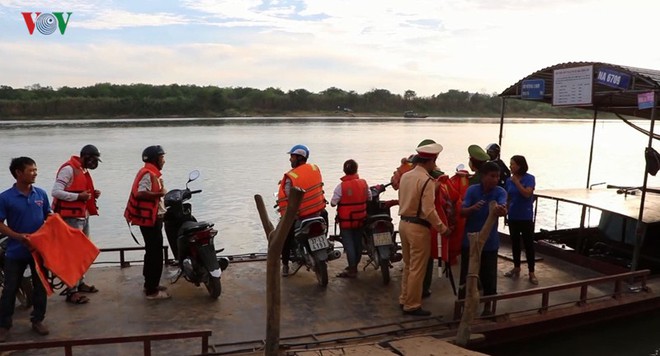 Ng&agrave;y thi đầu ti&ecirc;n: Vẫn c&oacute; nhiều th&iacute; sinh mang điện thoại v&agrave;o ph&ograve;ng thi - Ảnh 8.