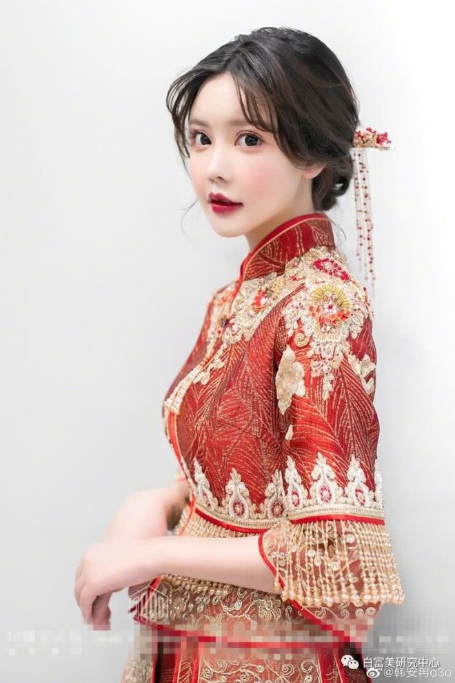 Trọn vẹn drama ly hôn chỉ sau 8 ngày tổ chức đám cưới gây sốc, lộ nhan sắc thật dàn hotgirl Weibo của mẫu nữ xứ Trung - Ảnh 1.