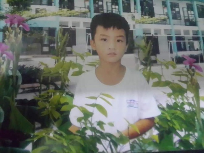 Để con trai 8 tuổi ở nhà một mình, người cha ở Sài Gòn hối hận vì bé mất tích bí ẩn suốt nhiều tháng - Ảnh 3.