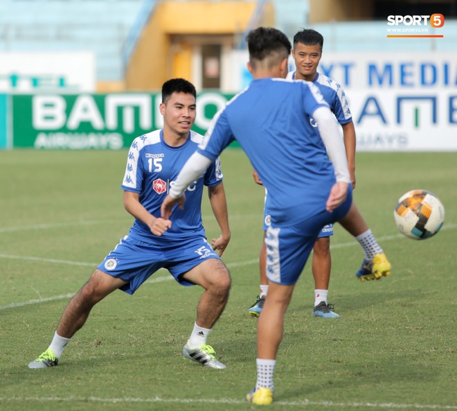 Bùi Tiến Dũng rộng cửa bắt chính cho Hà Nội FC tại Cup Quốc gia 2019 - Ảnh 8.