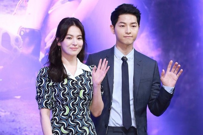 Hóa ra Song Joong Ki và Song Hye Kyo đã dọn khỏi nhà chung từ cả tháng trước và đây là tiết lộ của hàng xóm - Ảnh 1.