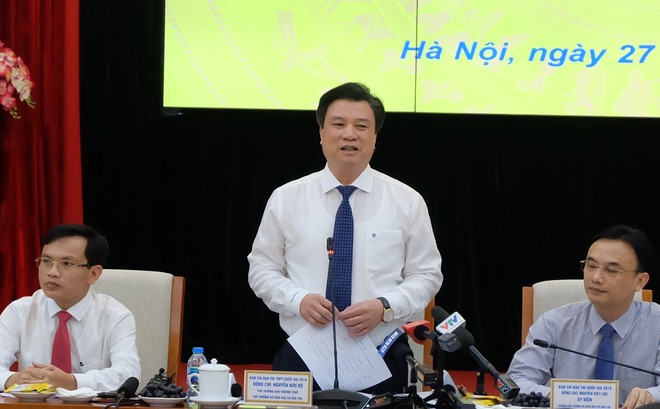 Thứ trưởng Nguyễn Hữu Độ: 14/7 c&ocirc;ng bố điểm thi, đề thi dễ nhưng sẽ kh&ocirc;ng c&oacute; mưa điểm 10 - Ảnh 1.