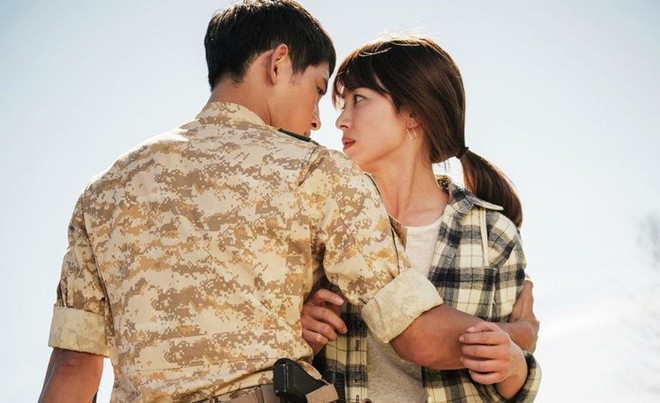 Song Joong Ki: Kẻ si theo đuổi nàng thơ, bao nỗ lực níu kéo kết lại bằng lá đơn ly dị bị cả thế giới chê trách - Ảnh 5.