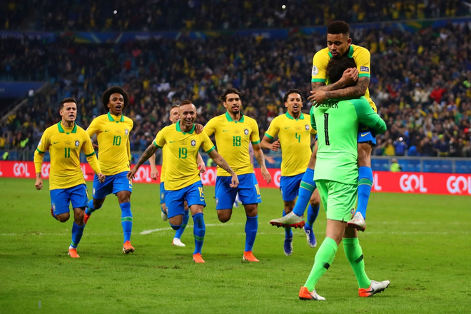 Hai lần rơi nước mắt trước khắc tinh, tuyển Brazil vỡ &ograve;a khi vượt qua tận c&ugrave;ng nỗi sợ h&atilde;i - Ảnh 6.
