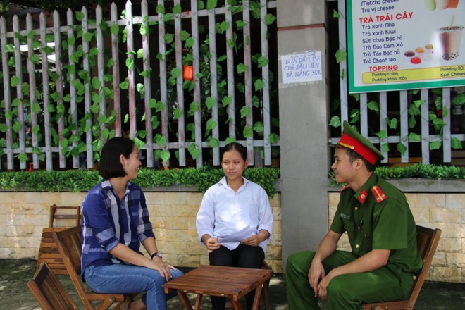 Trung &uacute;y c&ocirc;ng an vượt 12 km đ&oacute;n th&iacute; sinh ngủ qu&ecirc;n đến điểm thi - Ảnh 1.
