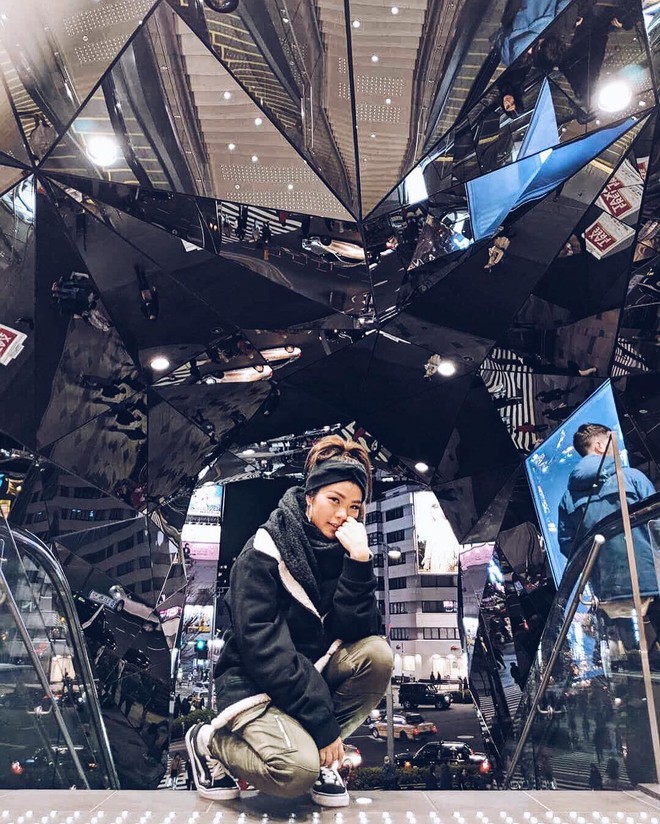 Vòm kính ảo diệu tại trung tâm thương mại nổi tiếng ở Tokyo đang là background sống ảo chiếm trọn mặt trận Instagram - Ảnh 5.