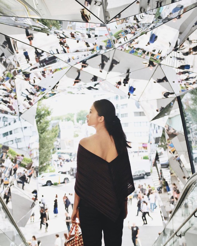 Vòm kính ảo diệu tại trung tâm thương mại nổi tiếng ở Tokyo đang là background sống ảo chiếm trọn mặt trận Instagram - Ảnh 12.