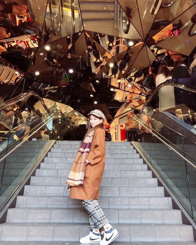 Vòm kính ảo diệu tại trung tâm thương mại nổi tiếng ở Tokyo đang là background sống ảo chiếm trọn mặt trận Instagram - Ảnh 6.