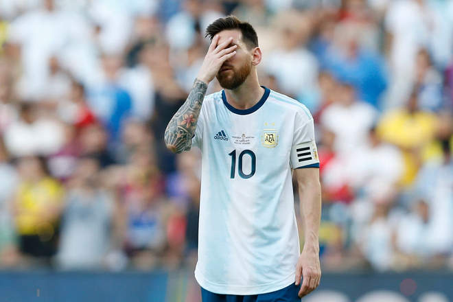 Messi mờ nhạt nhưng Argentina vẫn đủ sức tạo nên siêu kinh điển Nam Mỹ với Brazil ở bán kết nhờ ngôi sao từng gặp họa ở Mỹ Đình - Ảnh 3.