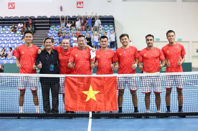 Quần vợt Việt Nam vô địch Davis Cup, thăng hạng lên nhóm II châu Á - Thái Bình Dương - Ảnh 4.