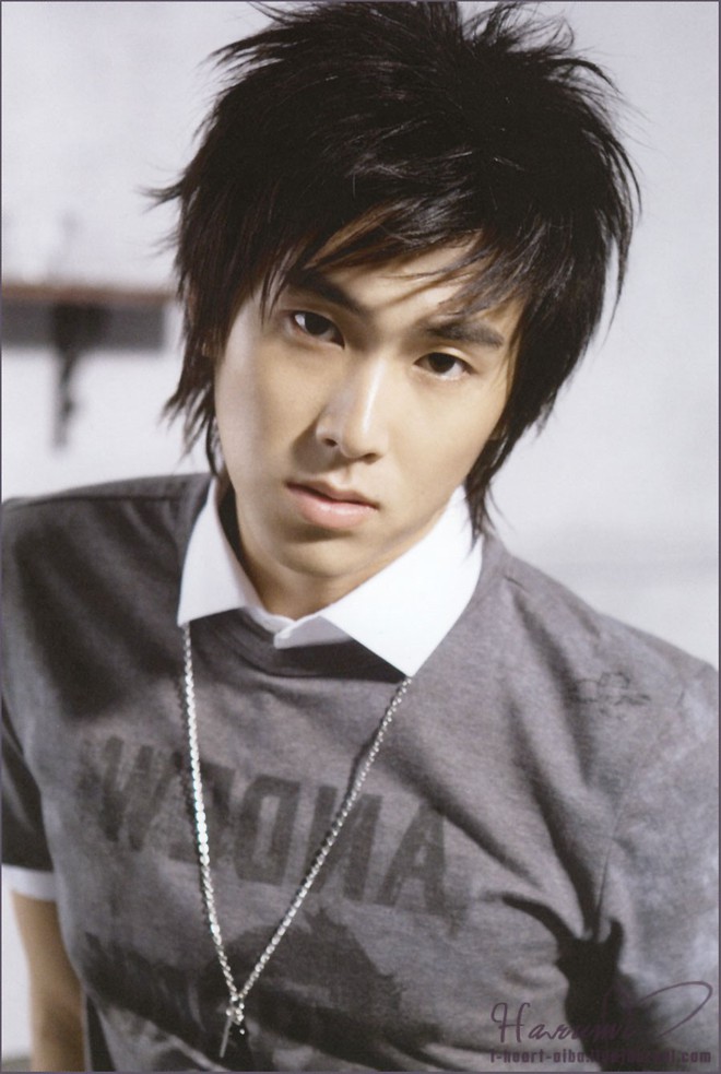 Những lý do khiến dàn idol “non xanh” phải cúi mình ngả nón trước màn solo của lão đại Kpop Yunho (DBSK) - Ảnh 2.