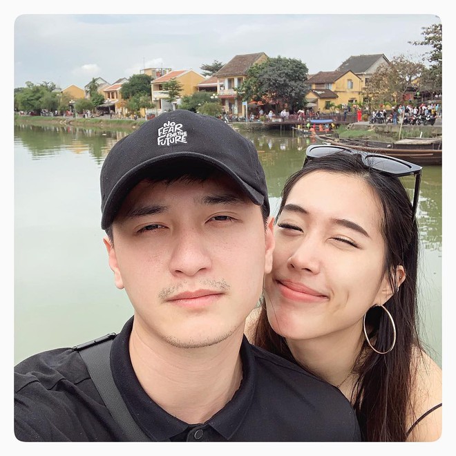 Couple yêu xa vượt biên giới: Hết Rich Kid bay ra Hà Nội để ship phở vào Sài Gòn đến không ngại test son sẵn cho bạn gái - Ảnh 2.