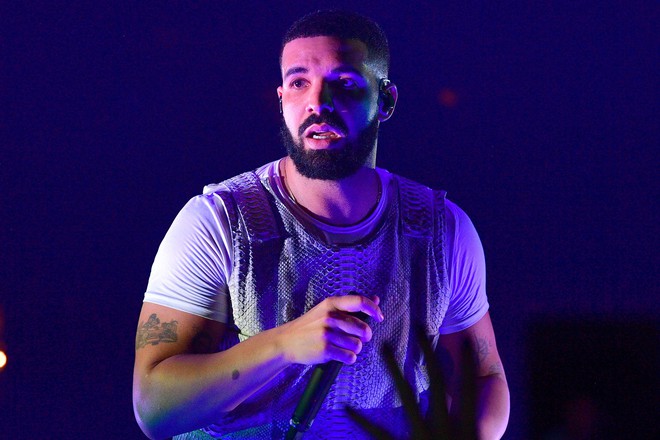 Những nghệ sĩ nhiều lần “đặt chân” vào top 10 BXH Hot 100: Drake, Taylor Swift và Rihanna sánh vai cùng các bậc tiền bối - Ảnh 1.