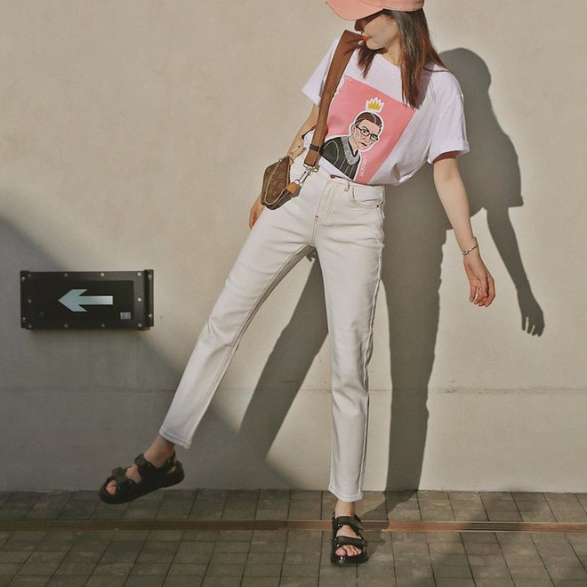 Jeans trắng và 12 gợi ý mix&match dành cho chị em muốn thay mới hoàn toàn style công sở - Ảnh 7.